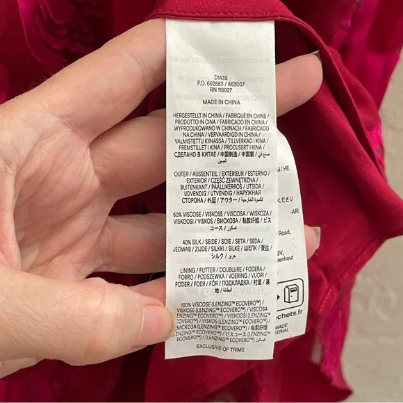 Boden Cassie Devore Midi Tea Dress
Pink Red Heart Dove modest Long Sleeve 2 - Picture 13 of 13